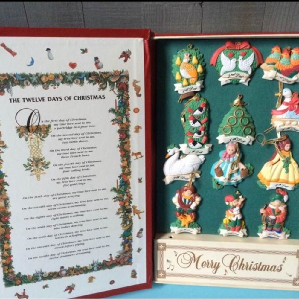 NEW 12 Days of vintage Christmas ornaments set in musical box